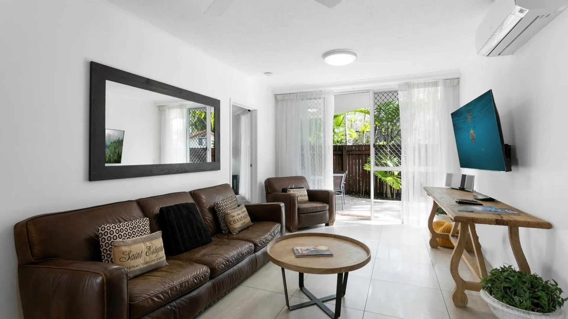 Noosa Tropicana Noosaville