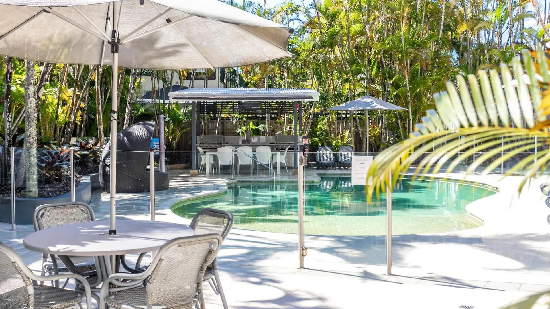 Aparthotel Noosa Tropicana Noosaville