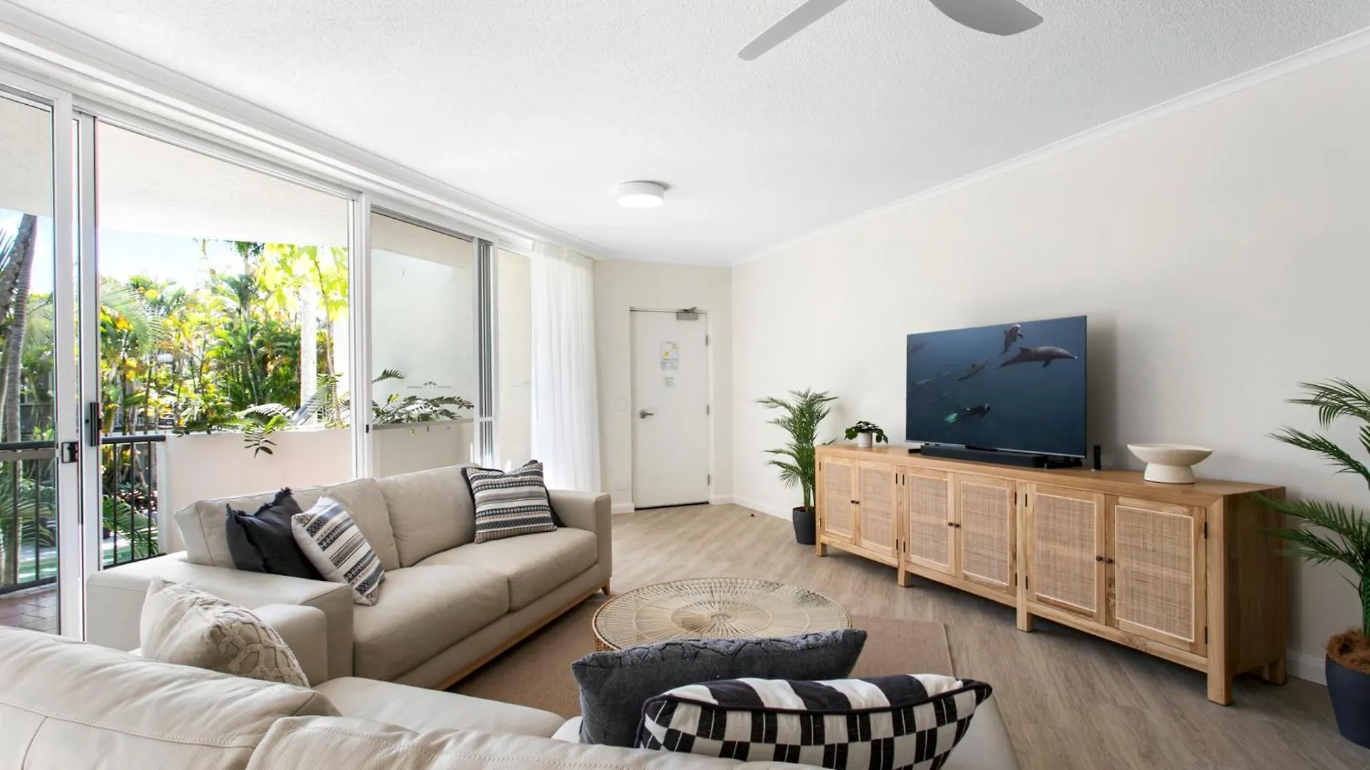 Aparthotel Noosa Tropicana Noosaville